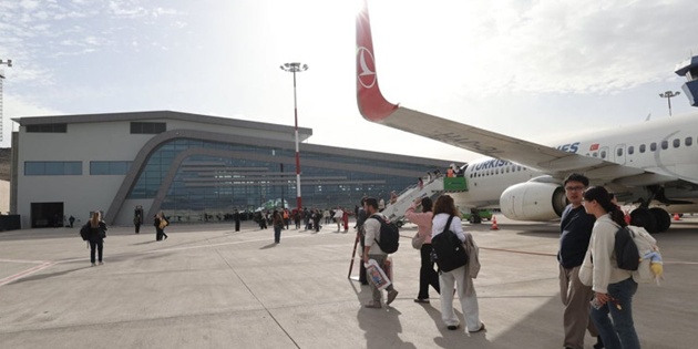 Nevşehir Kapadokya Havalimanı Yeni Terminal Binası İlk Yolcularını Ağırladı